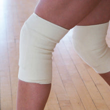 Load image into Gallery viewer, Dance Thin Natural Kneepads, Set of 2, Dancers, Hip Hop